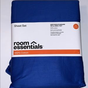 Room Essentials XL Twin sheet set